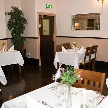 The Gateway Hotel