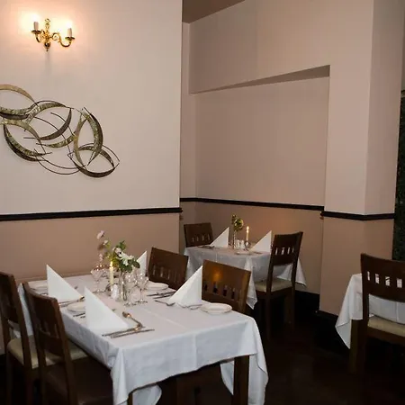 The Gateway Hotel Swinford