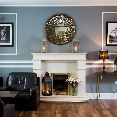 Отель The Gateway