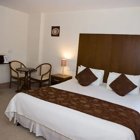 Hotel The Gateway 3*