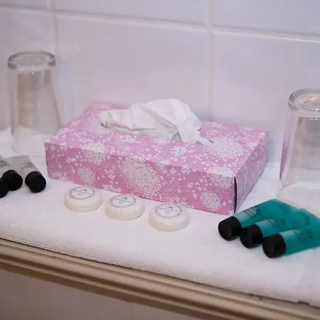 Отель The Gateway