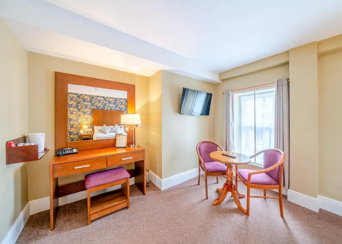 Hotel The Gateway 3*