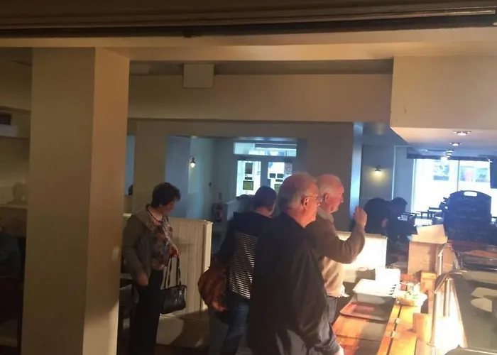 ホテル The Gateway 3*